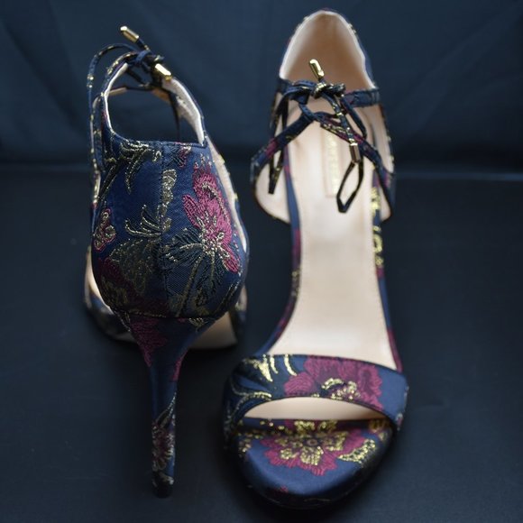 ANTONIO MELANI Shoes - NEW Antonia Melani Kalee Heels, Size 11, NIB, Navy